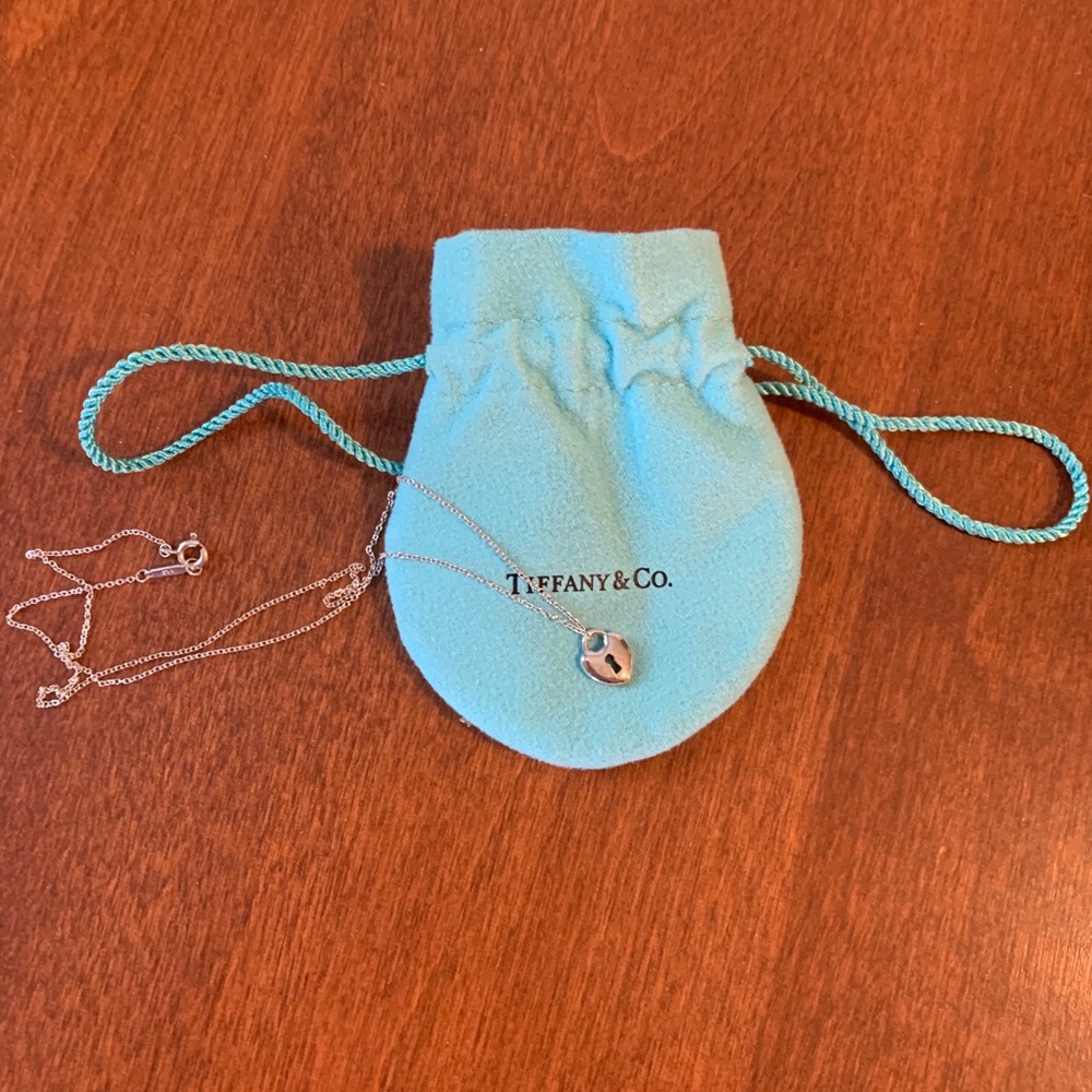 Tiffany & Co heart pendant necklace